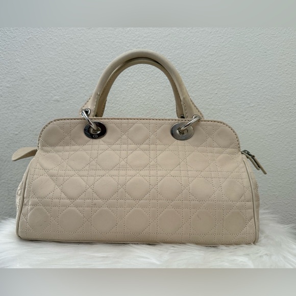 DIOR Quilted Horizontal Leather Handbag - Picture 3 of 14